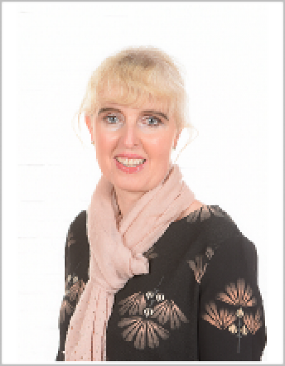Mrs Francis